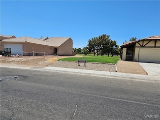 2783 Country Club Dr, Bullhead City, AZ 86442