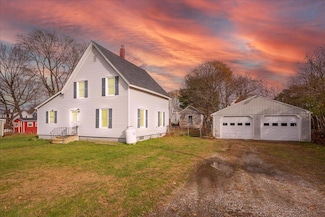9 Franklin St, Rockland, ME 04841