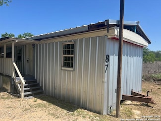 8325 Fm 327 Unit 7, Elmendorf, TX 78112
