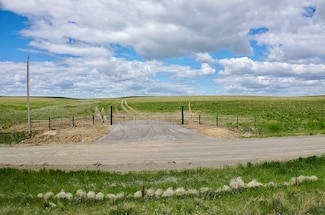 2 Popelka Rd, Billings, MT 59106