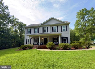 864 Ridgemont Dr, Louisa, VA 23093