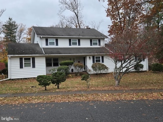 70 Braeburn Dr, Princeton, NJ 08540