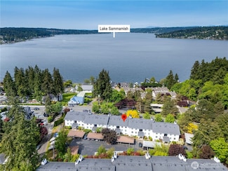4175 W Lake Sammamish Pkwy SE Unit 306, Bellevue, WA 98008