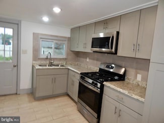 33 High St Unit A, Woodbury, NJ 08096