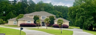 345 Peaceful Way, Fayetteville, GA 30214