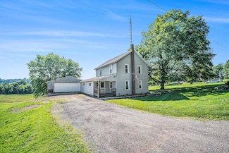 2883 Tucker Rd, Lucas, OH 44843