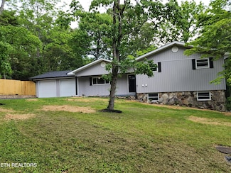 318 Shady Ln, Kingston, TN 37763