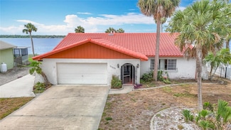 33620 Picciola Dr, Fruitland Park, FL 34731