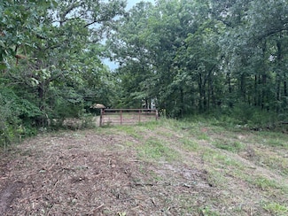 12430 SE Highway T, Weaublau, MO 65774