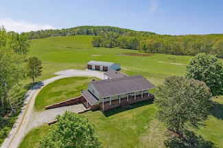 170 Champagne Ln, Rock Island, TN 38581