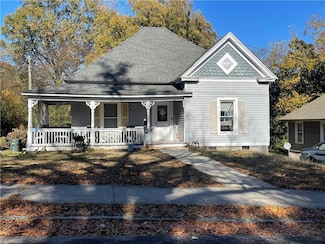 715 Broad Ave, Greensboro, NC 27406