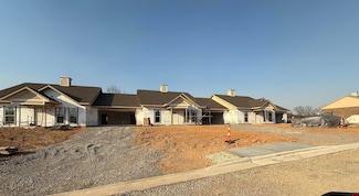 1807 Huron Ct, Mountain Home, AR 72653