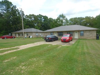 1000 Lucas Ln, McComb, MS 39648