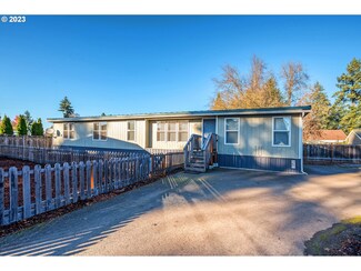 571 Hamilton Ave, Eugene, OR 97404