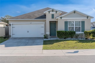 637 Bernard Ln, Davenport, FL 33837