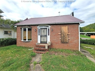 1618 Odell Ave, Charleston, WV 25302