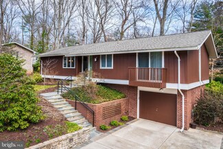 7009 Barkwater Ct, Bethesda, MD 20817