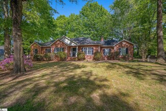 110 Robin Rd, Simpsonville, SC 29681