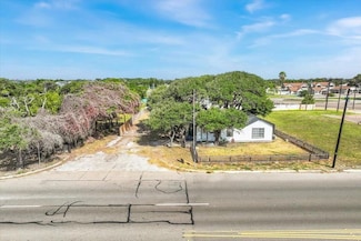 502 N Commercial St, Aransas Pass, TX 78336