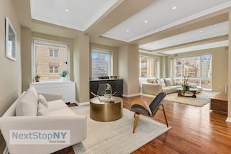 201 E 80th St Unit 12F, New York, NY 10075