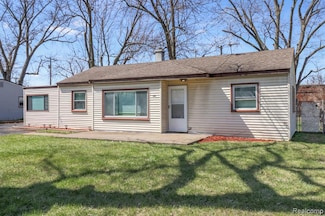 11612 Westpoint St, Taylor, MI 48180