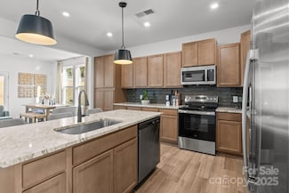 7716 Ethora Way Unit 2, Charlotte, NC 28216