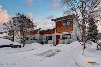 3518 Grissom Cir, Anchorage, AK 99517