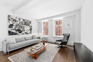 410 W 24th St Unit 6J, New York, NY 10011