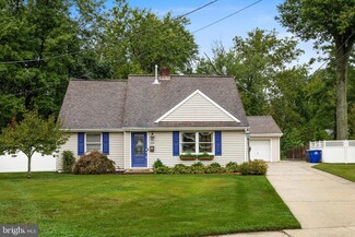 328 High St, Moorestown, NJ 08057