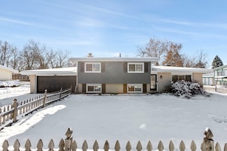 28 E 55th St, Hinsdale, IL 60521