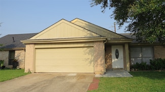 2223 Sentinal Oaks St, Sugar Land, TX 77478