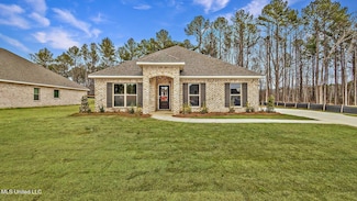 710 Honeysuckle Loop, Canton, MS 39046