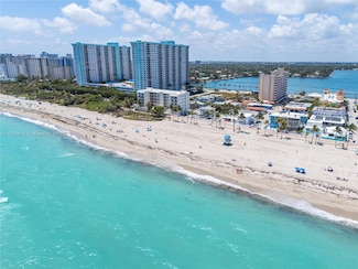 326 Madison St Unit 1, Hollywood, FL 33019