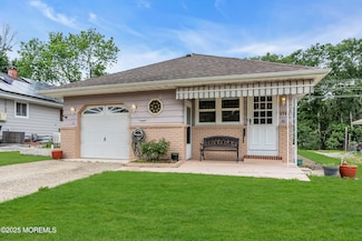 1712 Mount Idenburg Ln, Toms River, NJ 08753