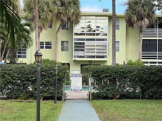 1100 Ponce de Leon Cir Unit N208, Vero Beach, FL 32960