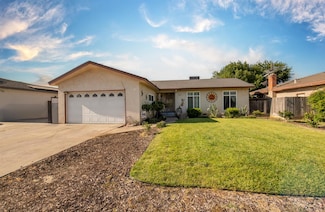 620 W Norwich Ave, Clovis, CA 93612
