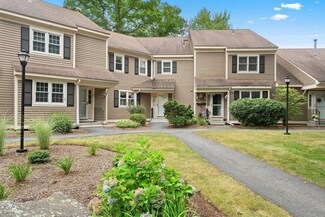 53 Heritage Dr, Whitinsville, MA 01588