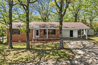 6201 Pawnee Dr, North Little Rock, AR 72116