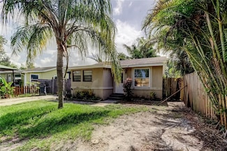 4479 Newark St N, Saint Petersburg, FL 33714