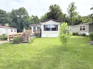 702 Skyline Dr, McKean, PA 16426