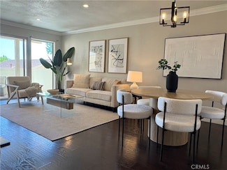 3845 Farquhar Ave Unit 212, Los Alamitos, CA 90720