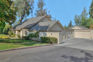 137 Escobar Ave, Los Gatos, CA 95032