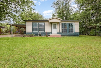 303 E South St, Kaufman, TX 75142