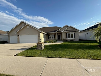 4588 W Moon Lake Dr, Meridian, ID 83646