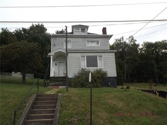 113 Park St, Brownsville, PA 15417