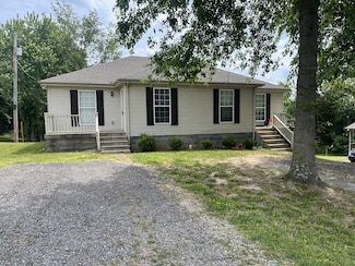 2822 Nunley St, Greenbrier, TN 37073
