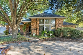 1500 Primrose Ln, Cisco, TX 76437