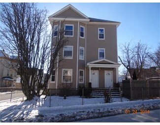 122 Arlington St Unit 124, Lawrence, MA 01841