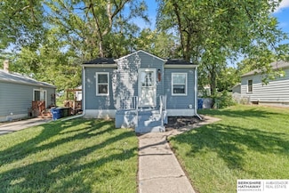 2004 Jefferson St, Bellevue, NE 68005
