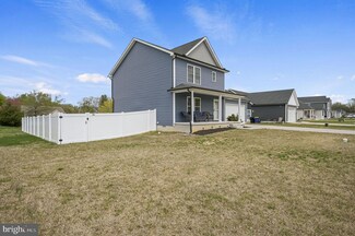 15 Mayflower Dr, Felton, DE 19943